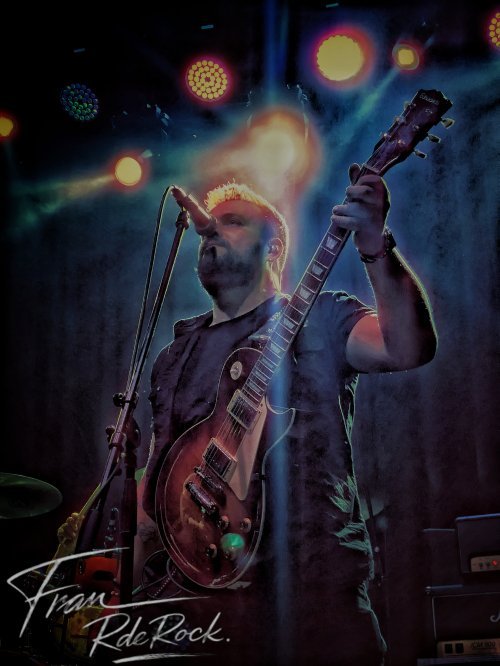 Charlie Palacios, músico de Rienda Suelta