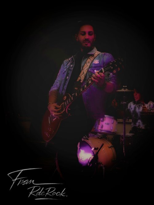 Fredy Manzaneda, músico de A deshoras